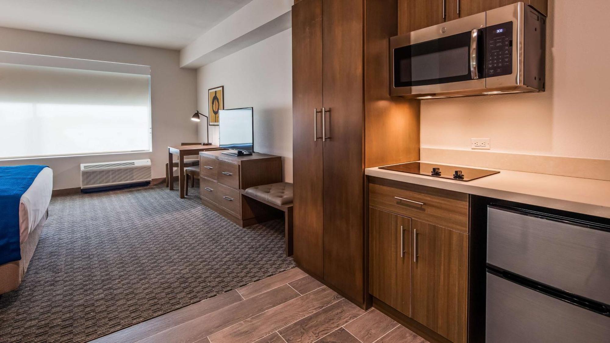 Best Western Plus Executive Residency Austin - Round Rock Pflugerville Exterior photo
